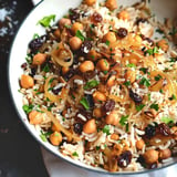 Fluffy rice with spicy chickpeas and raisins